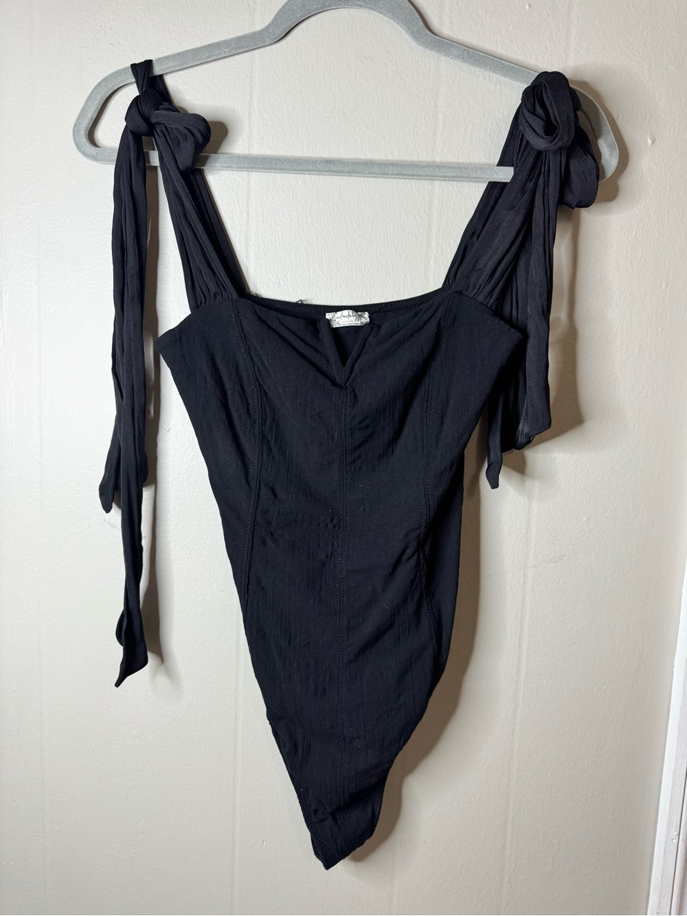 Intimately Free People Solid Black Lola Bodysuit Sweetheart Neckline Size Small
